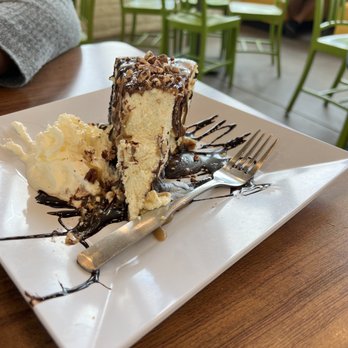Joe's Farm Grill - Cheesecake - American Near Me - Gilbert, Arizona