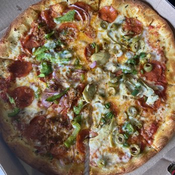 Walter's303 - Pizza Near Me - Denver, Colorado