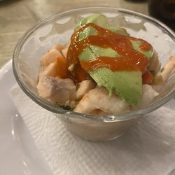 Jardin Corona - Ceviche de salmón ,abulon y camarón