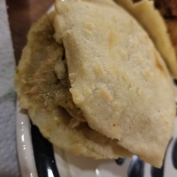 Gorditas Doña Gorda - Carnitas con salsa verde - Mexican Near Me - Merida, YUC Gorditas Doña Gorda - Carnitas con salsa verde - Mexican Near Me - Merida, YUC