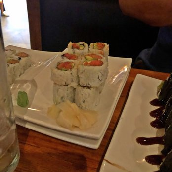 Wokcano - Two spicy Tuna rolls - Sushi Bars Near Me - Burbank, California Wokcano - Two spicy Tuna rolls - Sushi Bars Near Me - Burbank, California