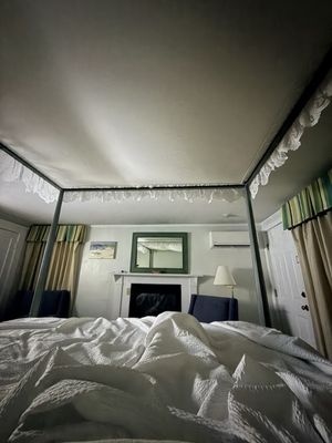 The Cove Motel by null