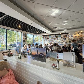 Lighthouse Cafe - Breakfast & Brunch Near Me - Sanibel, Florida Lighthouse Cafe - Breakfast & Brunch Near Me - Sanibel, Florida