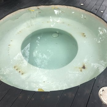La Tortuga Hotel Spa - Broken hot tub - Hotels Near Me - Playa del Carmen, ROO La Tortuga Hotel Spa - Broken hot tub - Hotels Near Me - Playa del Carmen, ROO