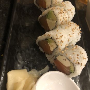 Sake Sushi Bar & Lounge - Philadelphia Roll - Sushi Bars Near Me - Port Arthur, Texas