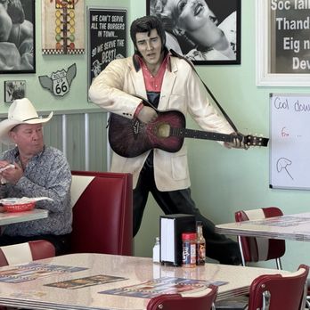 Boomerang Diner - Elvis - Diners Near Me - Midwest City, Oklahoma Boomerang Diner - Elvis - Diners Near Me - Midwest City, Oklahoma