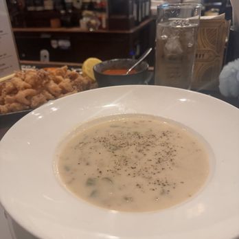 Docks Oyster Bar - Midtown East, NYC - New England Clam Chowder - Seafood Near Me - New York, New York
