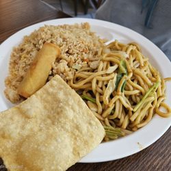 May Palace Restaurant