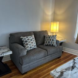 Murano's Furniture