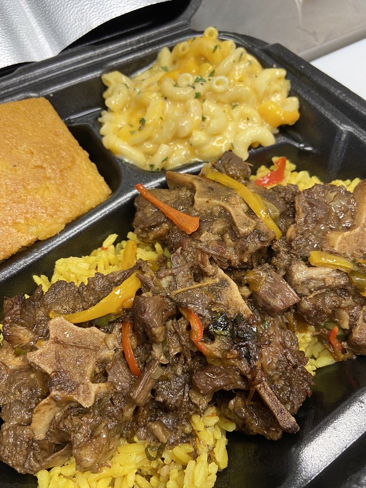 WITH GRAVY PLEASE Updated August 2024 10 Photos 2616 Blodgett St