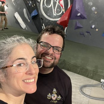 Bloc 9.81 - Doing fun things with my boo - Climbing Near Me - Gatineau, Quebec Bloc 9.81 - Doing fun things with my boo - Climbing Near Me - Gatineau, Quebec