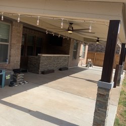 Willie Flooring - Backyard kitchen
