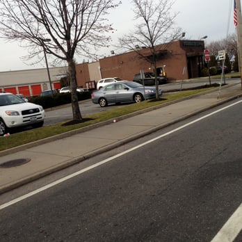 Starbucks - Coffee & Tea Near Me - Bethpage, New York