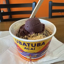 Açaí and matcha bowl Açaí and matcha bowl