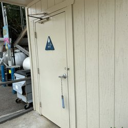 Foresthill Valero - I'm particular about where I pee.