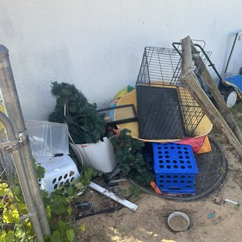 Stack's junk removal - Before - Junk Removal & Hauling Near Me - Belleview, Florida Stack's junk removal - Before - Junk Removal & Hauling Near Me - Belleview, Florida