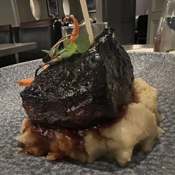 Ale & Compass Restaurant - Cabernet-braised Short Ribs (gfo) - American Near Me - Orlando, Florida
