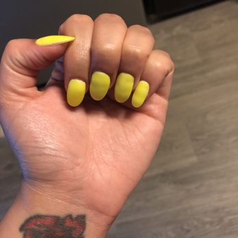 Salon La Vie - bumps and what's that shape? - Nail Salons Near Me - Tamarac, Florida Salon La Vie - bumps and what's that shape? - Nail Salons Near Me - Tamarac, Florida
