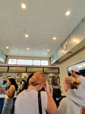 Apollo Bagels by null