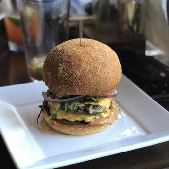 Bosscat Kitchen & Libations - 2x2 burger - New American Near Me - Houston, Texas Bosscat Kitchen & Libations - 2x2 burger - New American Near Me - Houston, Texas