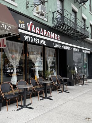 Les Vagabonds by null