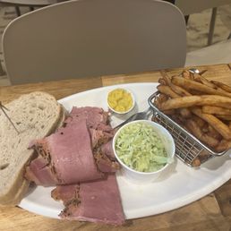 The platter. Quite sad Over pricef The platter. Quite sad Over pricef