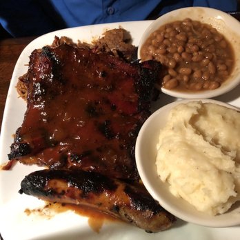 Barnsider Barbeque Restaurant - Barbeque Near Me - Lake George, New York