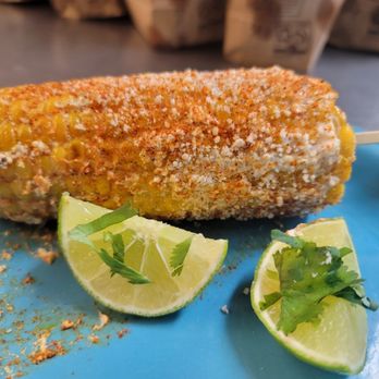 Mi Fiesta Mexican Restaurant - corn on the cob with lime wedges - Mexican Near Me - Washington, North Carolina Mi Fiesta Mexican Restaurant - corn on the cob with lime wedges - Mexican Near Me - Washington, North Carolina