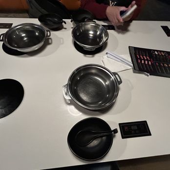 Shabuya - Setup of the hot pot - Soup Near Me - Milpitas, California Shabuya - Setup of the hot pot - Soup Near Me - Milpitas, California