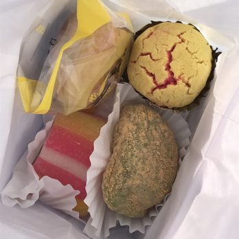 Hogetsu Bakery - Bakeries Near Me - Chula Vista, California