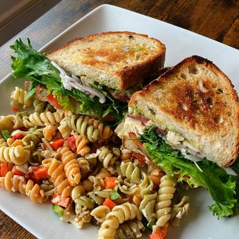 Simple Simon's Bakery & Bistro - Grilled Marinated Chicken Breast Specialty Sandwich - Bakeries Near Me - Riverside, California