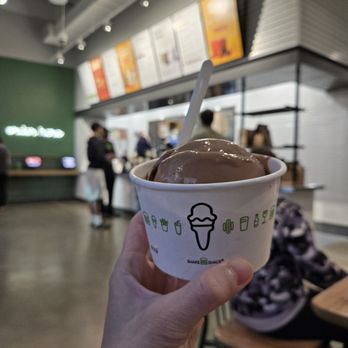 Shake Shack - Frozen custard! Single Scoop is only $4.99 and I chose Vanilla and Chocolate combo! Still a pretty big scoop and I love ittt - Burgers Near Me - Tacoma, Washington