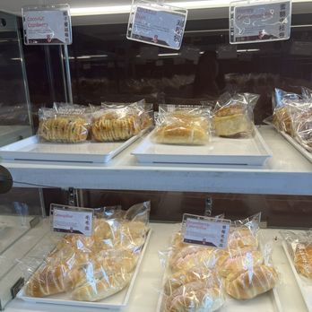 Sweet Hut Bakery & Cafe - Bakeries Near Me - Plano, Texas