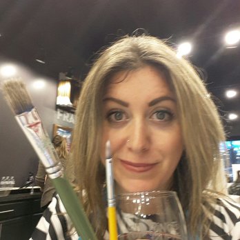 Pinot's Palette - Paint & Sip Near Me - Olathe, Kansas