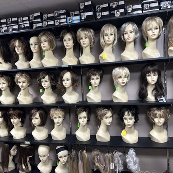 Salon Iaomo - Wig room - Hair Salons Near Me - Pittsburgh, Pennsylvania Salon Iaomo - Wig room - Hair Salons Near Me - Pittsburgh, Pennsylvania