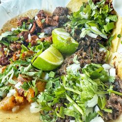 Taqueria Mi Bonita - Tacos