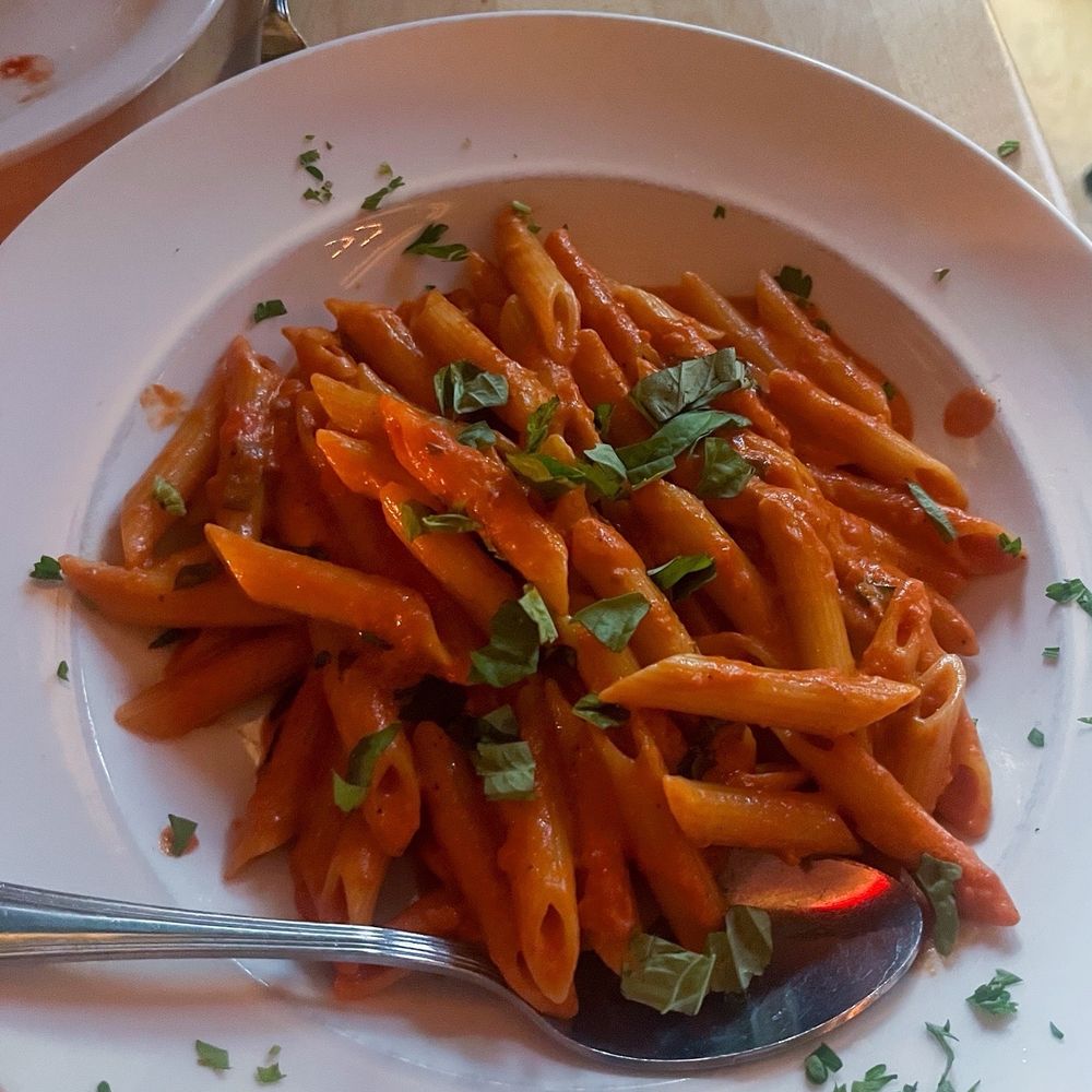 Fumo Kips Bay - Penne Vodka - New American Near Me - New York, New York