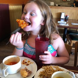Can't figure out why this only had a 3 star rating. The food is delicious! Just ask my granddaughter. Can't figure out why this only had a 3 star rating. The food is delicious! Just ask my granddaughter.