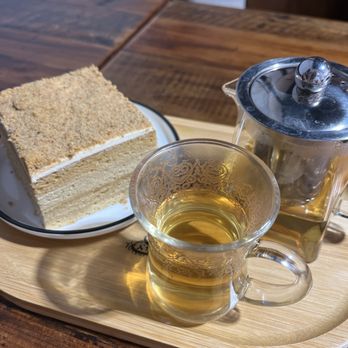 Sayfani Yemeni Cafe - Honey cake and honey orchid tea - Coffee & Tea Near Me - Allen, Texas