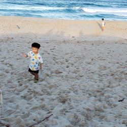 Pyramid Rock Beach
