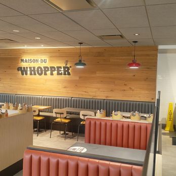 Burger King - The interior - Fast Food Near Me - Gatineau, Quebec Burger King - The interior - Fast Food Near Me - Gatineau, Quebec