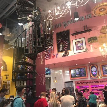 Voodoo Doughnut - Store - Bakeries Near Me - Orlando, Florida Voodoo Doughnut - Store - Bakeries Near Me - Orlando, Florida