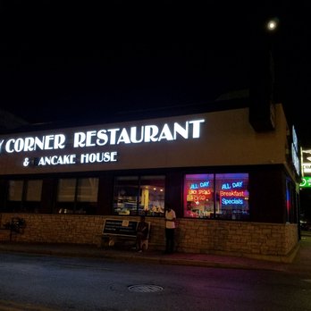 Cozy Corner - I wouldn't mind getting cozy with you in the corner - Burgers Near Me - Chicago, Illinois Cozy Corner - I wouldn't mind getting cozy with you in the corner - Burgers Near Me - Chicago, Illinois