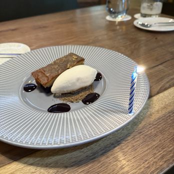 Kata Robata - Warm blueberry cake - Sushi Bars Near Me - Houston, Texas