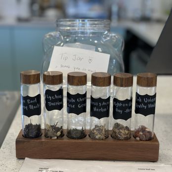 Ohh Macarons - Tea Selection - Desserts Near Me - Bothell, Washington