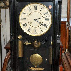 Petersons Antiques
