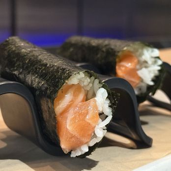 The Bar - Hand Rolls by Seabutter - salmon - Sushi Bars Near Me - El Segundo, California The Bar - Hand Rolls by Seabutter - salmon - Sushi Bars Near Me - El Segundo, California