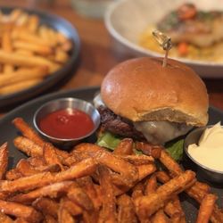 Cook - *Burger