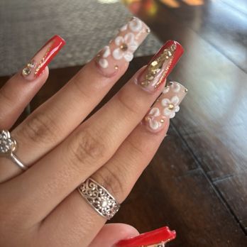 Star Nail - Custom nail design - Nail Salons Near Me - San Bernardino, California