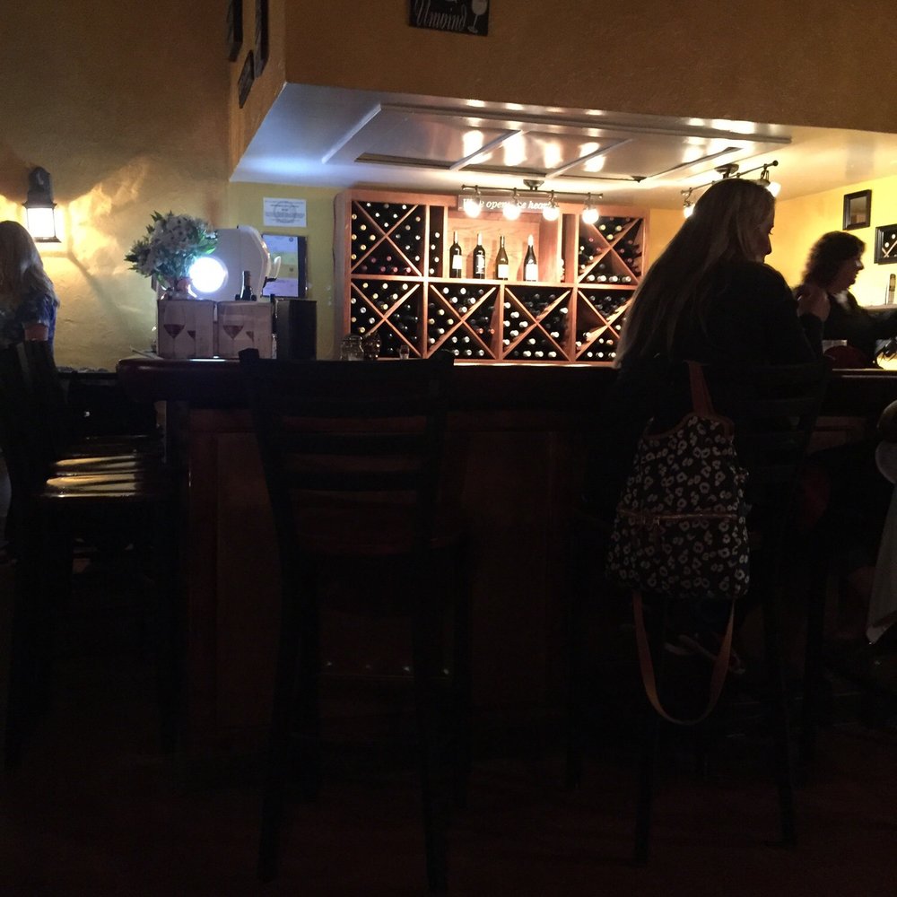 Cafe Della Via - Wine bar - Italian Near Me - Cayucos, California Cafe Della Via - Wine bar - Italian Near Me - Cayucos, California